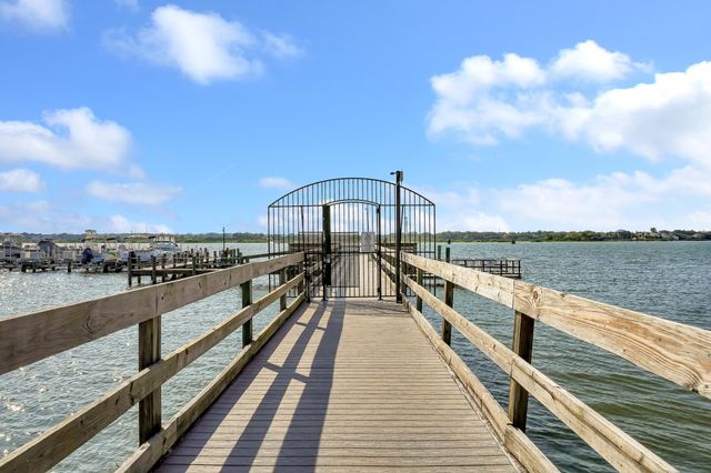 106 Spoonbill Point Ct, St Augustine, FL 32080
