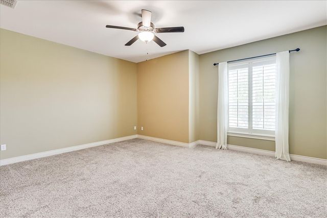 6241 Lago Vista Dr, Corpus Christi, TX 78414