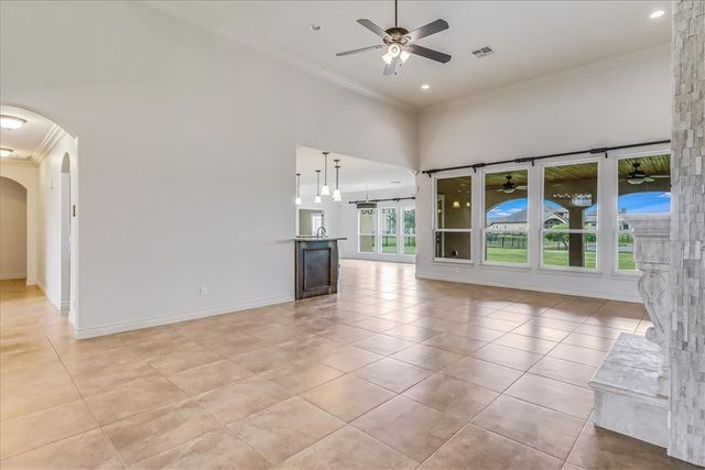 6241 Lago Vista Dr, Corpus Christi, TX 78414