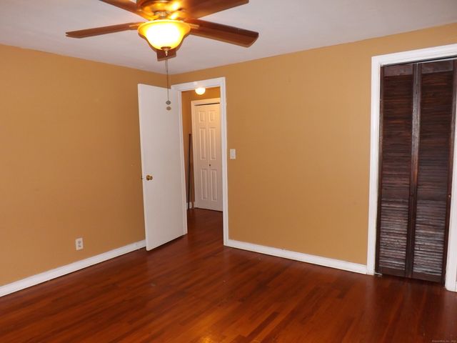 132 Virginia Avenue 132, Bridgeport, CT 06610