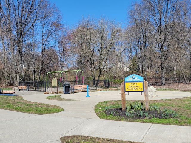 132 Virginia Avenue 132, Bridgeport, CT 06610