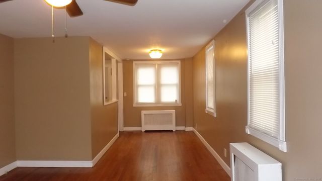 132 Virginia Avenue 132, Bridgeport, CT 06610
