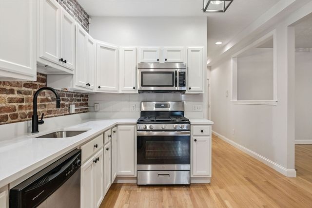 172 Cottage Street 2, Boston, MA 02128