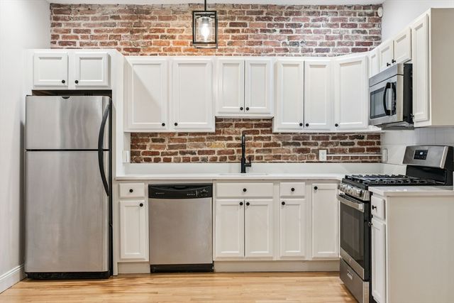 172 Cottage Street 2, Boston, MA 02128