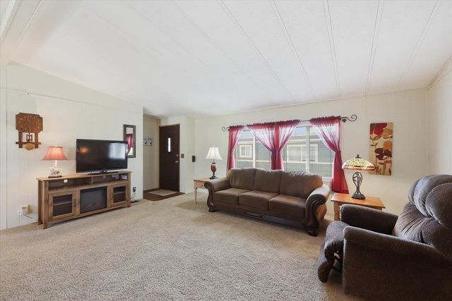 21725 E Wellesley Ave, Otis Orchards, WA 99027