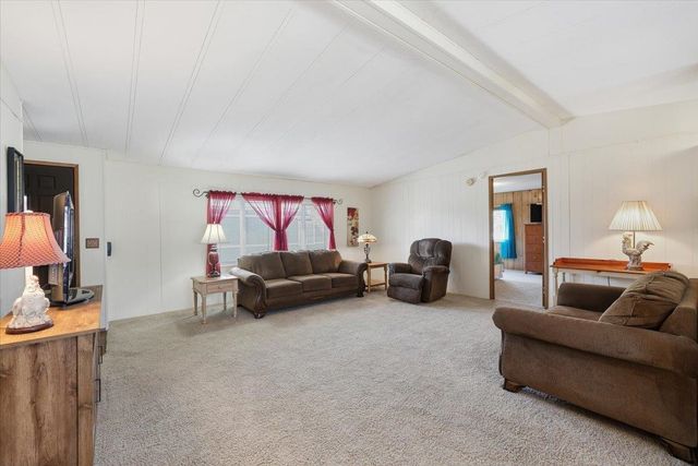 21725 E Wellesley Ave, Otis Orchards, WA 99027