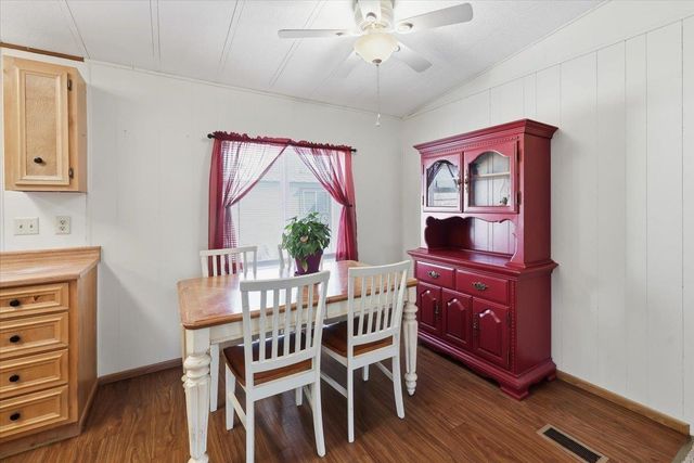 21725 E Wellesley Ave, Otis Orchards, WA 99027