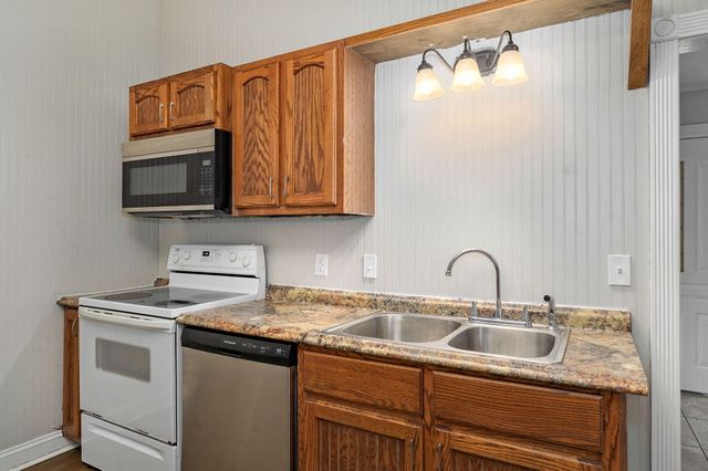 826 West Webster Street, Springfield, MO 65802