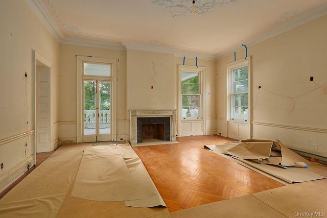 118 Tower Hill Road W, Tuxedo Park, NY 10987