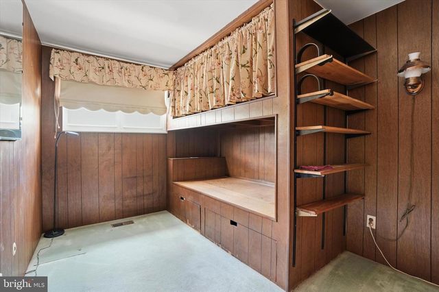 12248 SWEET BRIAR RD, Philadelphia, PA 19154