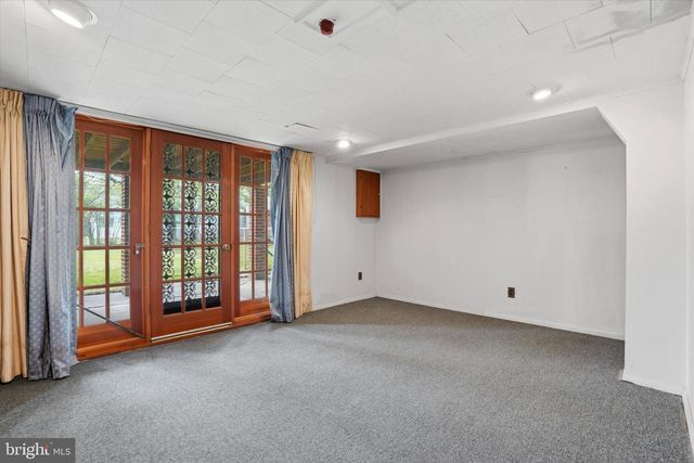 12248 SWEET BRIAR RD, Philadelphia, PA 19154