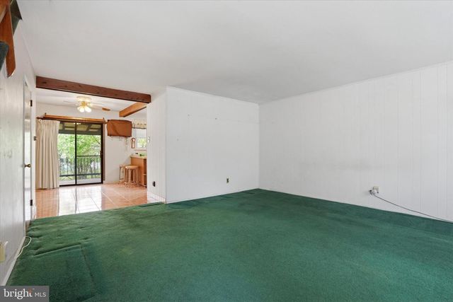 12248 SWEET BRIAR RD, Philadelphia, PA 19154