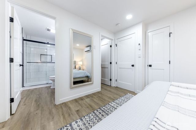 1101 VASHON Court NE, Renton, WA 98059