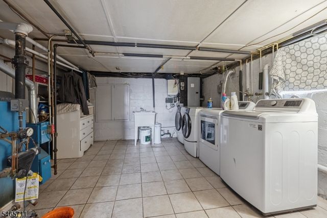 33 Adelaide St, Belleville Twp., NJ 07109