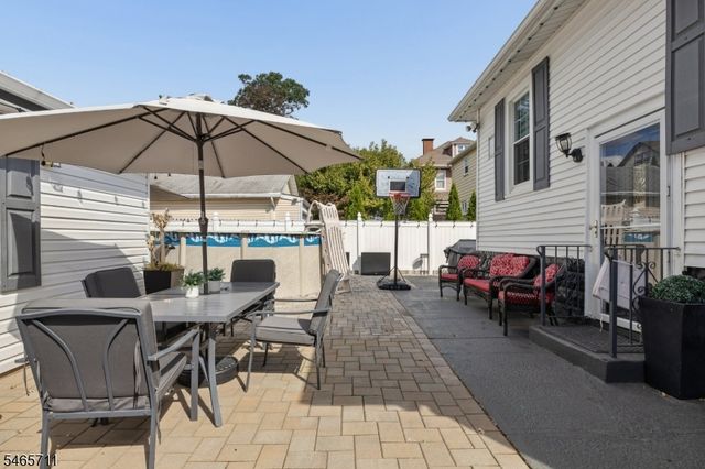 33 Adelaide St, Belleville Twp., NJ 07109