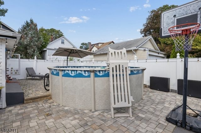 33 Adelaide St, Belleville Twp., NJ 07109