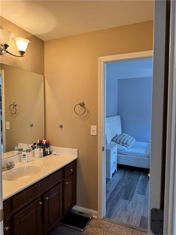 435 Wakefield Bluff Court, Alpharetta, GA 30004