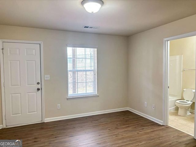 2215 Landing Walk Drive, Duluth, GA 30097