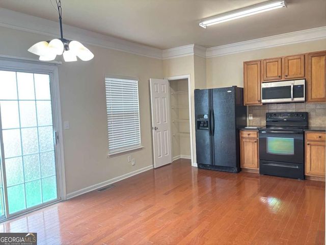 2215 Landing Walk Drive, Duluth, GA 30097