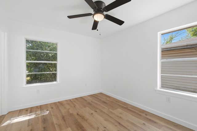 204 S Lillis Lane, Denison, TX 75020