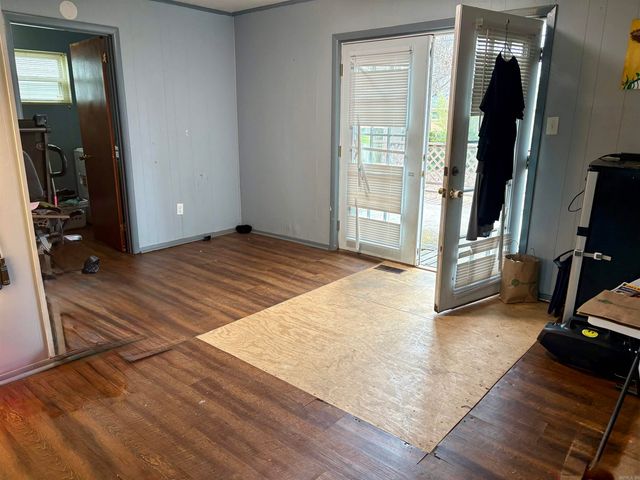 122 Cloverdale, Searcy, AR 72143