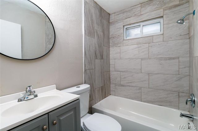 609 Belmont Place, St Louis, MO 63135