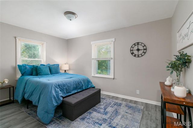 609 Belmont Place, St Louis, MO 63135