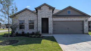 960 TRACTION Trail, Cleburne, TX 76031