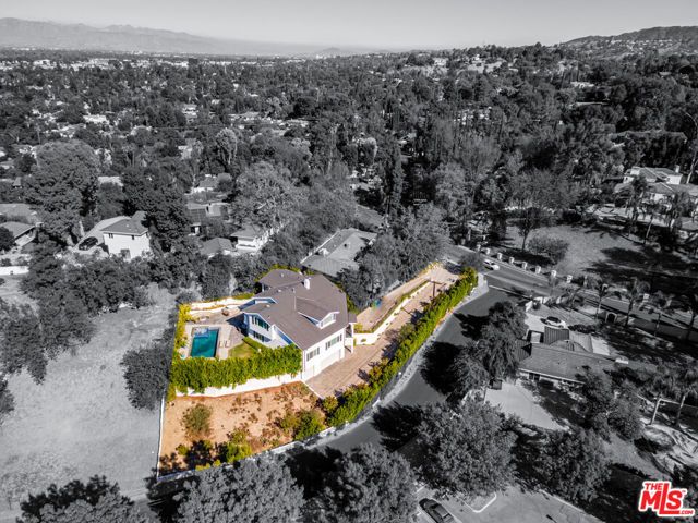19633 Wells Drive, Tarzana (los Angeles), CA 91356