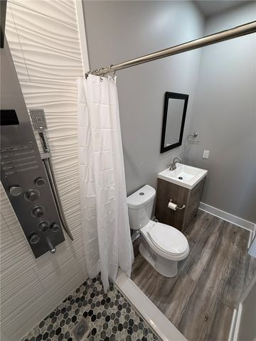 28 Bredin Ave, Twp Of But Sw, PA 16045