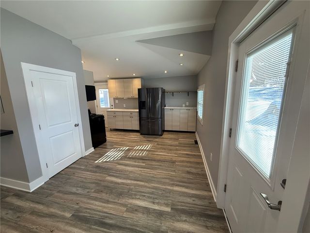 28 Bredin Ave, Twp Of But Sw, PA 16045