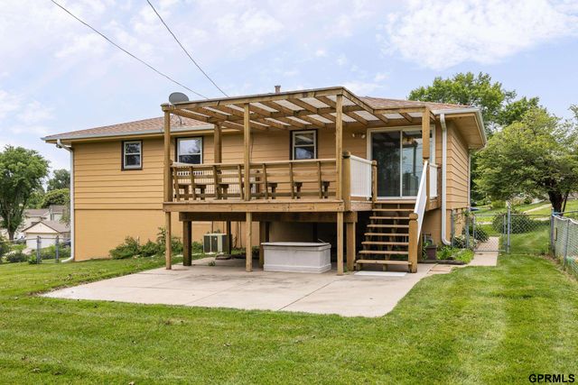12306 Anne Street, Omaha, NE 68137