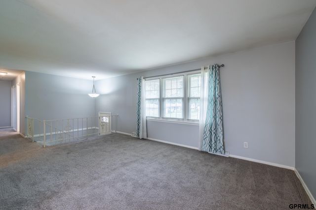 12306 Anne Street, Omaha, NE 68137