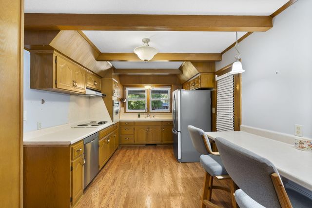 502 N Oak Grove Avenue, Springfield, MO 65802