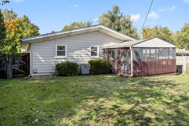 502 N Oak Grove Avenue, Springfield, MO 65802