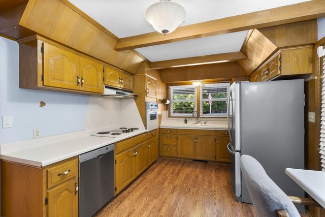 502 N Oak Grove Avenue, Springfield, MO 65802