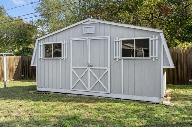 502 N Oak Grove Avenue, Springfield, MO 65802