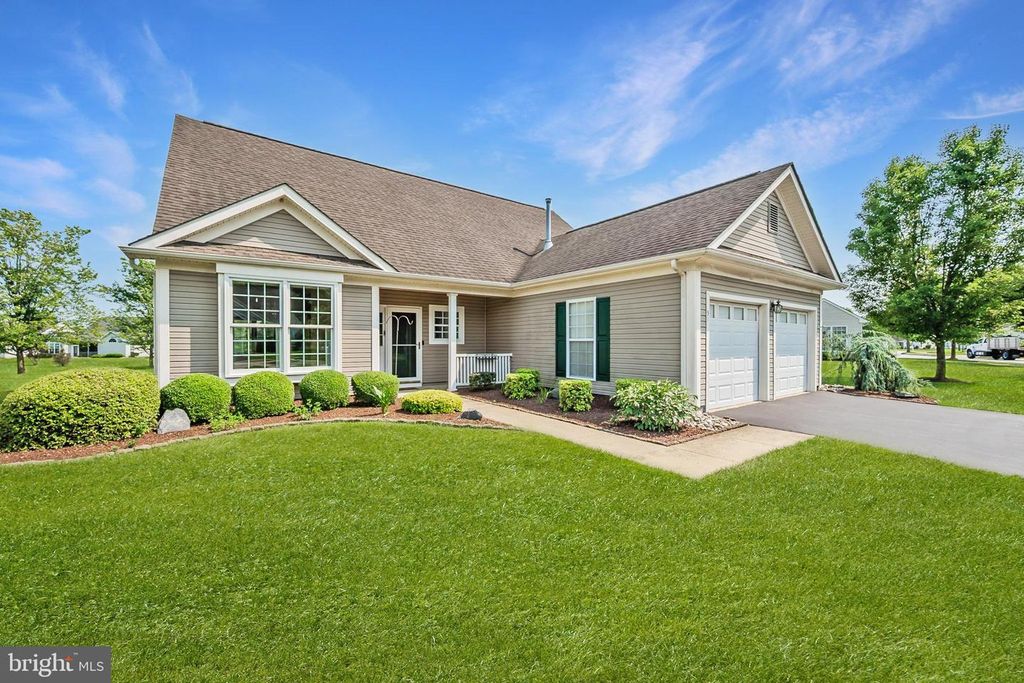 51 SPRINGMILL DR, Middletown, DE 19709