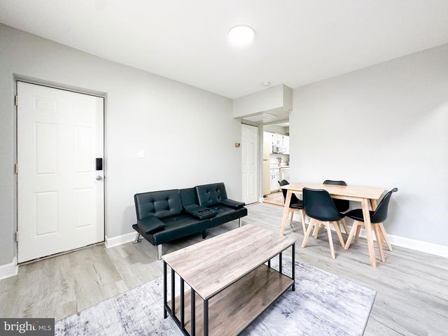 2859 DENVER ST SE, Washington, DC 20020