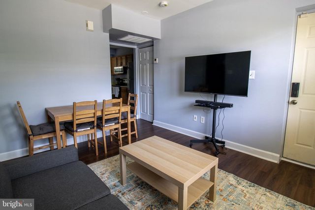 2859 DENVER ST SE, Washington, DC 20020