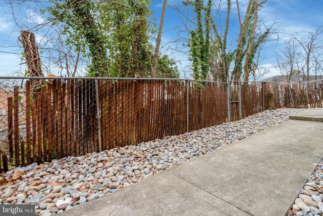 2859 DENVER ST SE, Washington, DC 20020