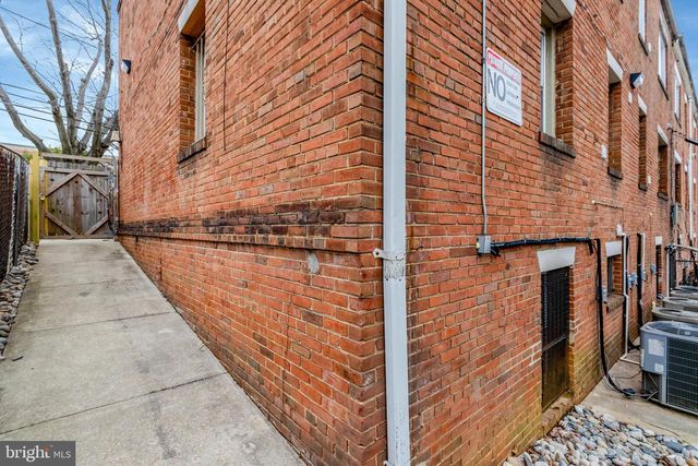 2859 DENVER ST SE, Washington, DC 20020