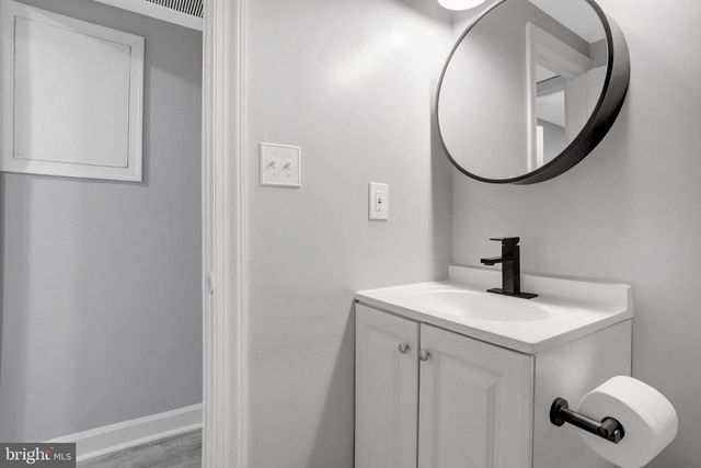 2859 DENVER ST SE, Washington, DC 20020