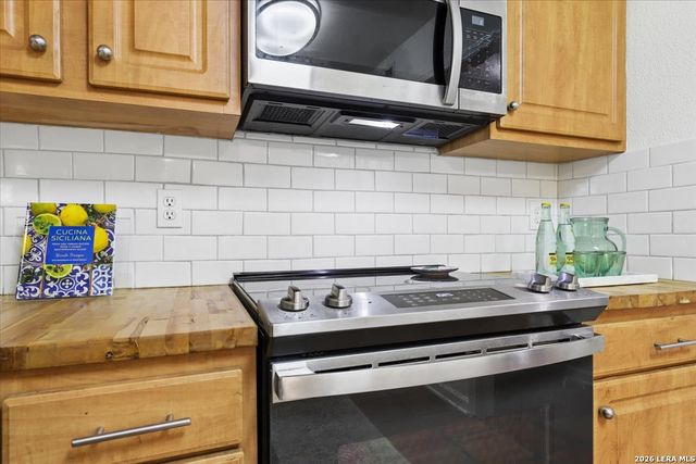 15019 MORNING TREE ST, San Antonio, TX 78232