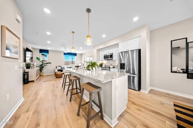 2860 Via Monte Mar, Camarillo, CA 93012
