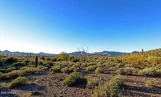 7500 E HIGHLAND Road -, Cave Creek, AZ 85331