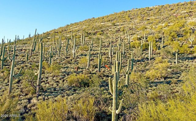 7500 E HIGHLAND Road -, Cave Creek, AZ 85331