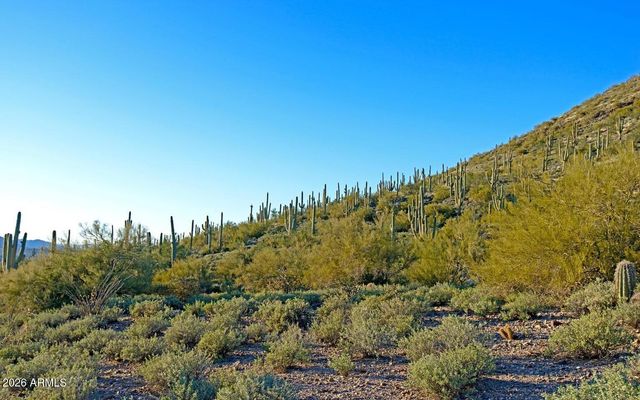 7500 E HIGHLAND Road -, Cave Creek, AZ 85331