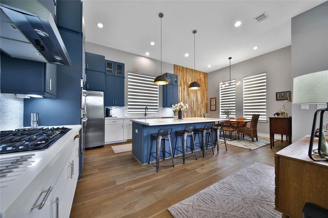 9847 Mocking Bird Hill Lane, Houston, TX 77080