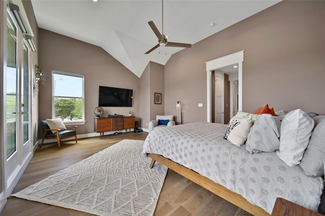 9847 Mocking Bird Hill Lane, Houston, TX 77080